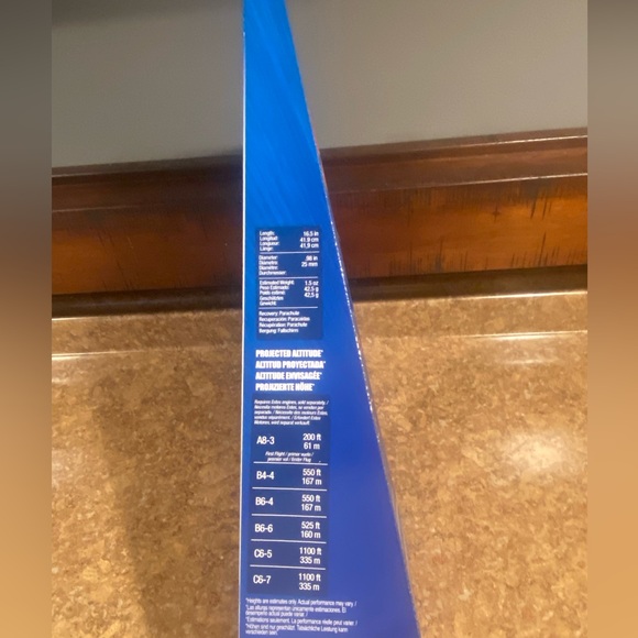 Estes Taser Rocket - Picture 3 of 4